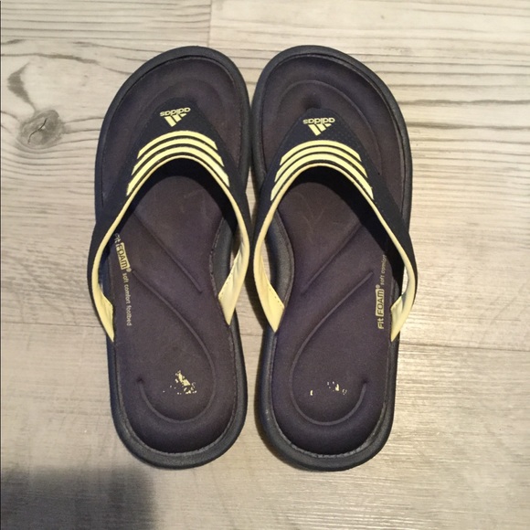 adidas fit foam soft comfort footbed flip flops